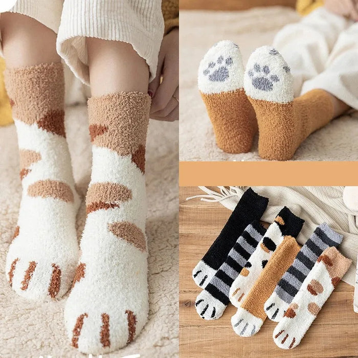 Chaussettes blanches kawaii avec motifs 3D chien et chat pour femmes - Chaudes et confortables