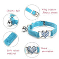 Collier chat cœur avec cloche et cristaux en velours